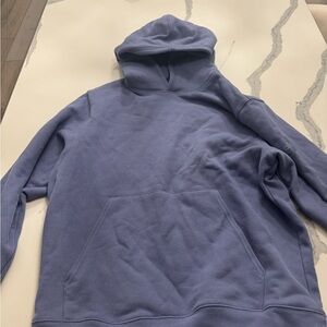 Alo heavy weight Hoodie never worn